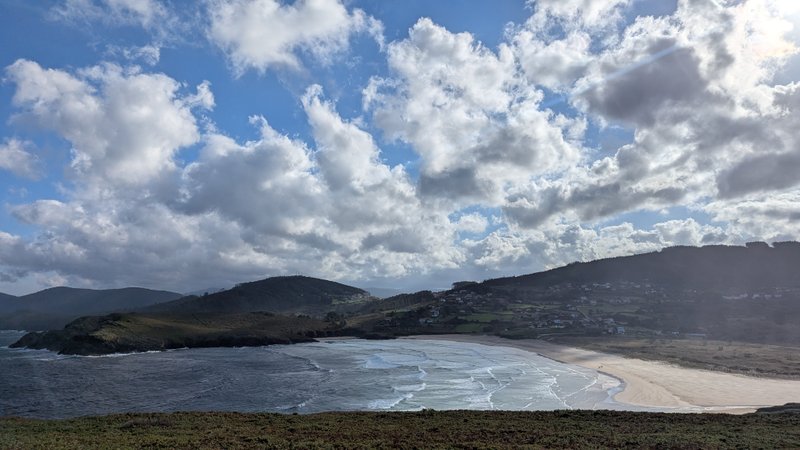 A panoramic view of Pantin beach showing the water and surrounding hills. — Pantin (Valdoviño), Valdoviño, Galicia, Spain