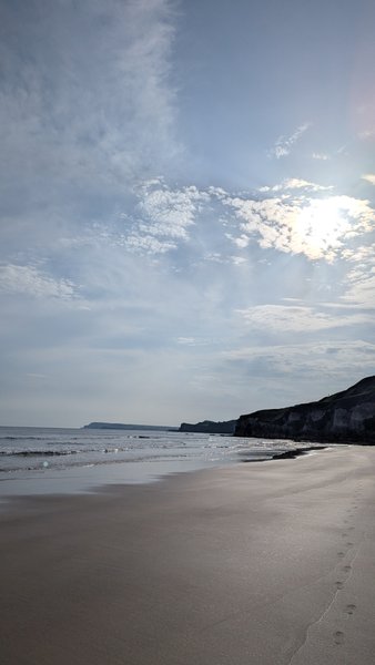 Wide sandy beach and limestone cliffs at White Rocks. — As Rochas Brancas (Portrush), Portrush, Northern Ireland, United Kingdom