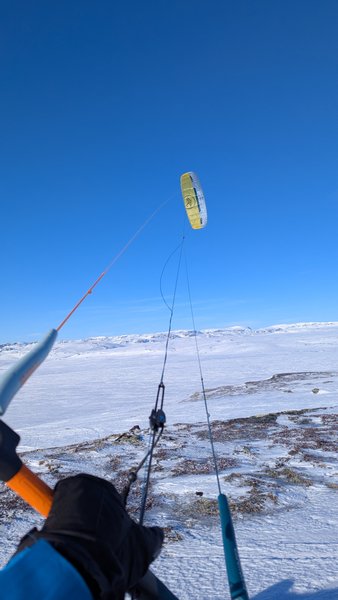 Skiftessjøen (Eidfjord), Vestland, Norway — spot de snowkite (foto 2 de 2)