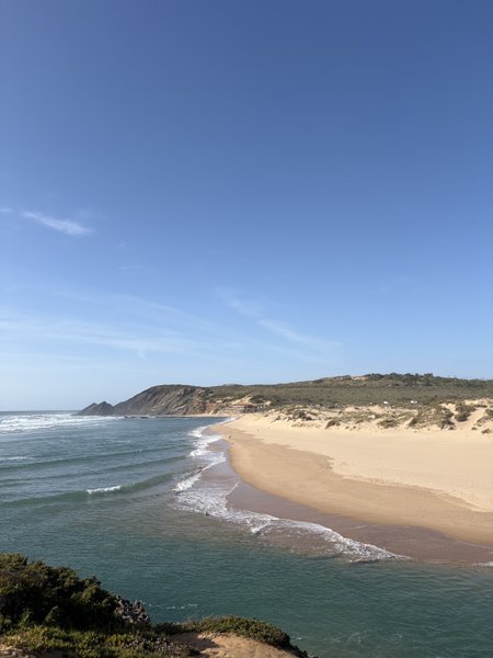Amoreira (Algarve), Aljezur, Portugal — spot de kitesurf, wing foil, surf (foto 3 de 3)