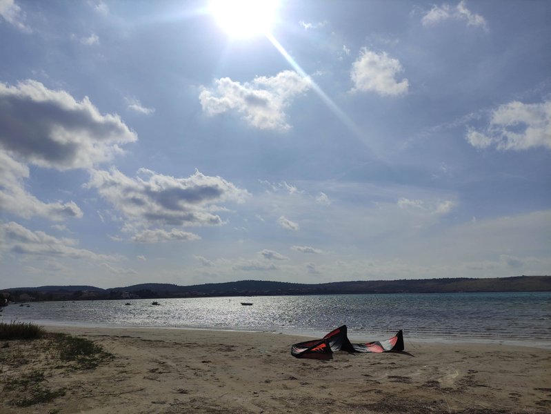 Ljubac (Općina Ražanac), Ljubač, Croatia — spot de kitesurf, windsurf, wing foil (foto 4 de 5)