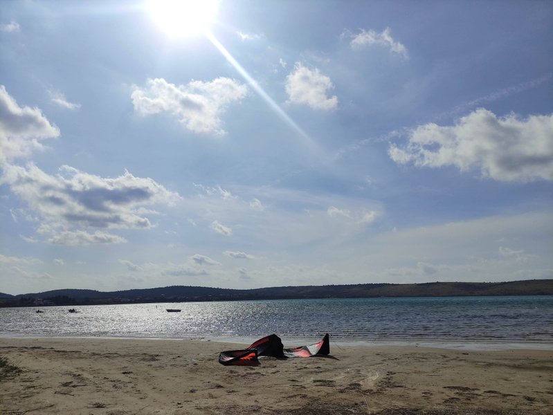Ljubac (Općina Ražanac), Ljubač, Croatia — spot de kitesurf, windsurf, wing foil (foto 3 de 5)