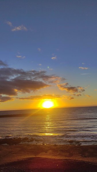 Sunset over the ocean at Puerto de Güímar. — Puerto de Güímar (Tenerife), Güímar, Canary Islands, Spain