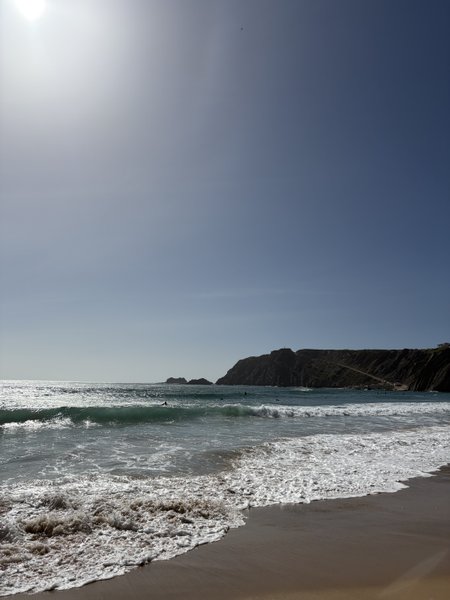 Arrifana (Costa de Aljezur), Aljezur, Portugal — spot de surf, wing foil (foto 3 de 6)